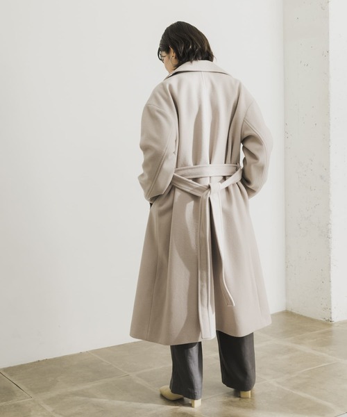 URBAN RESEARCH（アーバンリサーチ）の「ベルテッドチェスターコート（チェスターコート・レディース・チャコールグレー/ベージュ・38/36）」の16枚目の写真