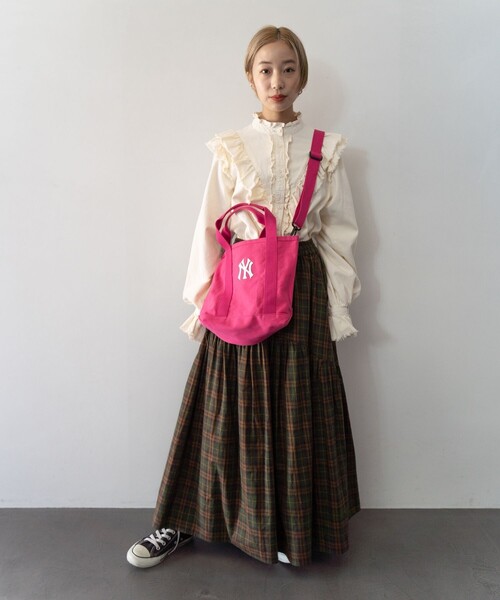 FREAK'S STORE（フリークスストア）の「MLB × FREAK'S STORE/エムエルビー/メジャーリーグベースボール 別注MLB TOTE MEDIUM/別注エムエルビートートバッグMサイズ（トートバッグ・レディース・ネイビー/ピンク/グリーン/その他・ONE SIZE）」の14枚目の写真