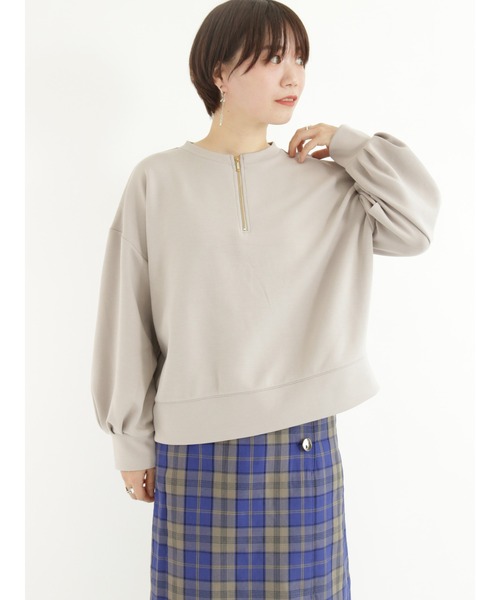 Te chichi TERRASSE(テチチテラス)の「ダンボールノーカラーハーフジップトップス(Tシャツ/カットソー・レディース・ネイビー/グレー/オフホワイト・フリ-)」の2枚目の写真