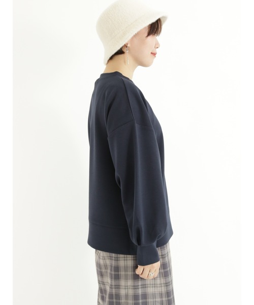 Te chichi TERRASSE(テチチテラス)の「ダンボールノーカラーハーフジップトップス(Tシャツ/カットソー・レディース・ネイビー/グレー/オフホワイト・フリ-)」の9枚目の写真