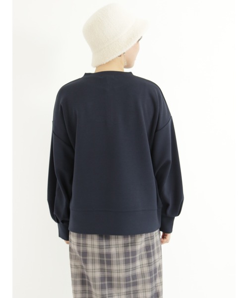 Te chichi TERRASSE(テチチテラス)の「ダンボールノーカラーハーフジップトップス(Tシャツ/カットソー・レディース・ネイビー/グレー/オフホワイト・フリ-)」の10枚目の写真