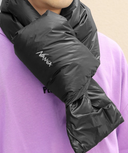 NANGA（ナンガ）の「NANGA/ナンガ POTABLE LIGHT DOWN MUFFLER(UNISEX) ダウンマフラー（マフラー・メンズ・ブラック/ベージュ/ネイビー/ブラウン/カーキ・FREE）」の2枚目の写真