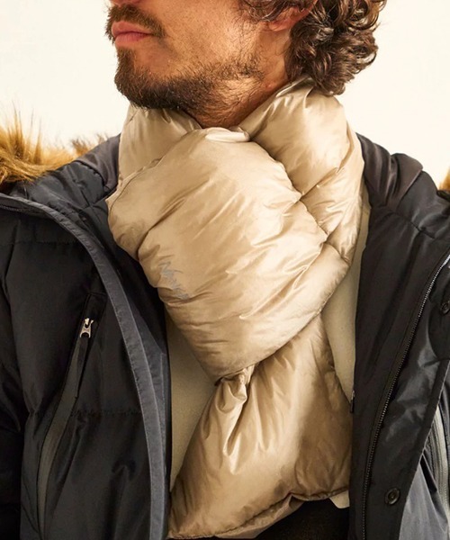 NANGA（ナンガ）の「NANGA/ナンガ POTABLE LIGHT DOWN MUFFLER(UNISEX) ダウンマフラー（マフラー・メンズ・ブラック/ベージュ/ネイビー/ブラウン/カーキ・FREE）」の20枚目の写真