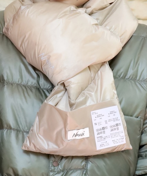 NANGA（ナンガ）の「NANGA/ナンガ POTABLE LIGHT DOWN MUFFLER(UNISEX) ダウンマフラー（マフラー・メンズ・ブラック/ベージュ/ネイビー/ブラウン/カーキ・FREE）」の15枚目の写真