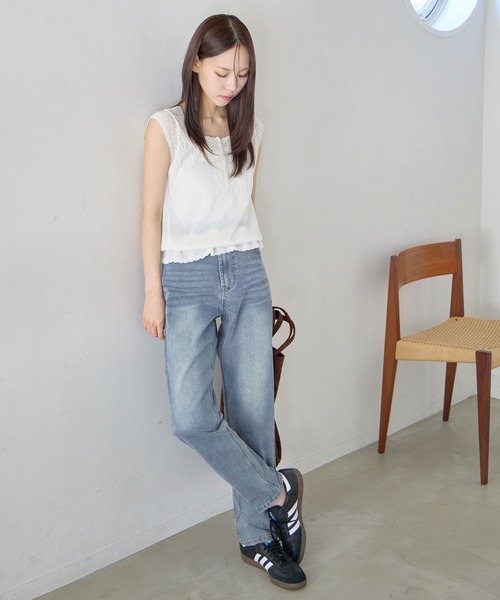 CHAN ME（チャンミ）の「テーパードデニムパンツ（デニムパンツ・レディース・ホワイト/ダークネイビー/インディゴブルー/ブルー/ブラック系その他/ブラック/ライトブルー/サックスブルー・SMALL/MEDIUM/LARGE/X-LARGE/X-SMALL）」の14枚目の写真