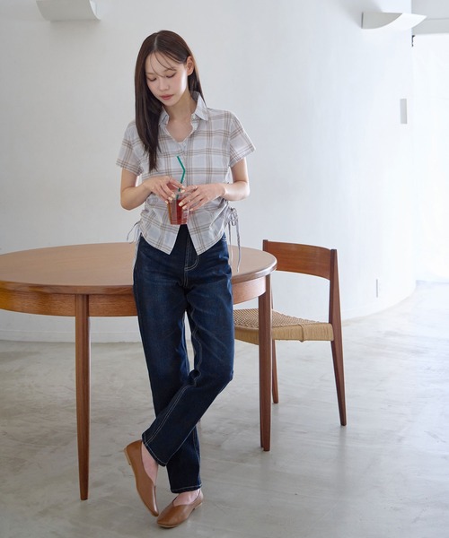 CHAN ME（チャンミ）の「テーパードデニムパンツ（デニムパンツ・レディース・ホワイト/ダークネイビー/インディゴブルー/ブルー/ブラック系その他/ブラック/ライトブルー/サックスブルー・SMALL/MEDIUM/LARGE/X-LARGE/X-SMALL）」の21枚目の写真