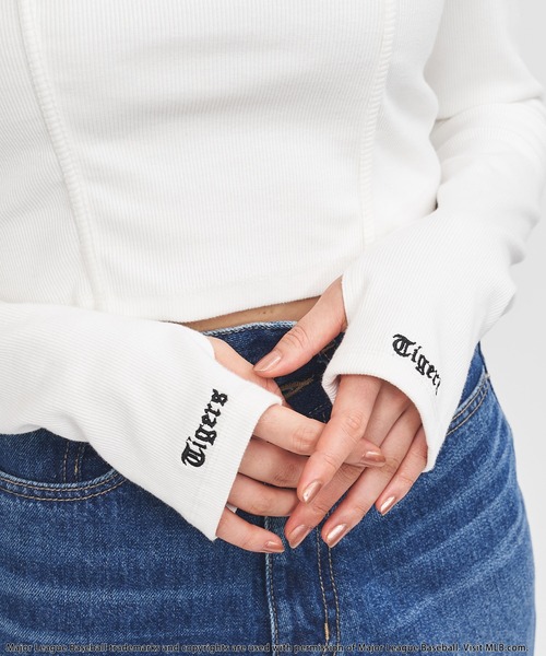 BACK TO THE FIELD(バック トゥー ザ フィールド)の「【MLB】刺繍ロゴカットタイトリブトップス(Tシャツ/カットソー・レディース・ホワイト/グリーン/ブラック・FREE)」の15枚目の写真