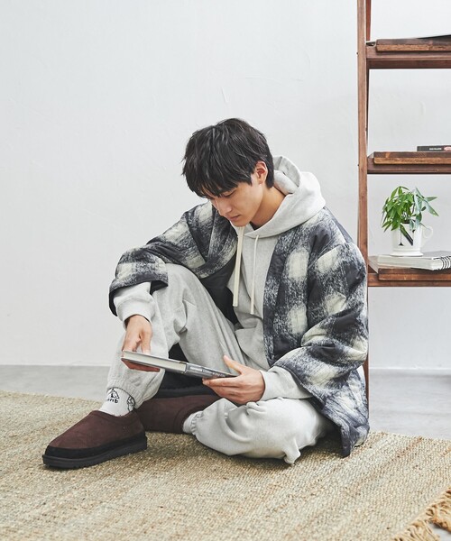 coen(コーエン)の「フェイクムートンモックシューズ(スリッポン・メンズ・ダークブラウン・S/M/L)」の3枚目の写真