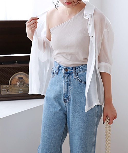 Isn't She?(イズントシー)の「2タイプカップインキャミソール(キャミソール・レディース・グレイッシュベージュ/ブラック・B/A)」の10枚目の写真