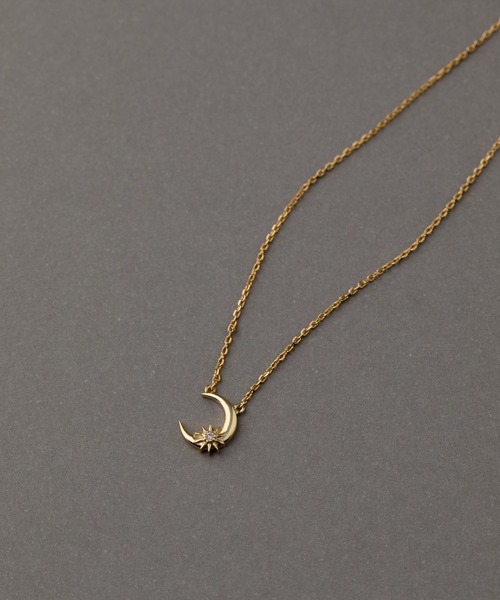 VATSURICA(バツリカ)の「〈VATSURICA〉 silver925 / 金属アレルギー対応 / ダイヤモンド チャームネックレス moon(ネックレス・レディース・ゴールド・FREE)」の11枚目の写真