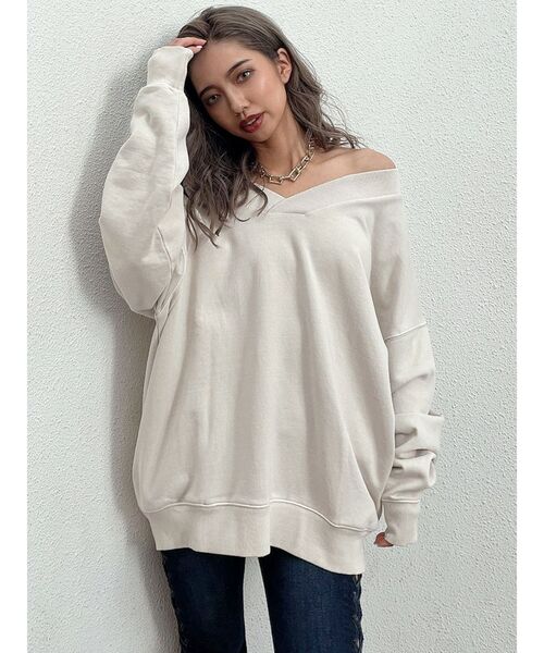 GYDA（ジェイダ）の「BUNNY FACE Vネックルーズスウェットトップス（スウェット・レディース・ブラック/アイボリー/オレンジ系その他3・FREE）」の18枚目の写真
