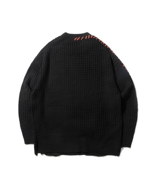 HOOK(フック)の「HOOK -original- ワッフル編み手縫いステッチバラ刺繍ニット風スウェット(スウェット・メンズ・ライトベージュ/ブラック・M/L/XL)」の7枚目の写真
