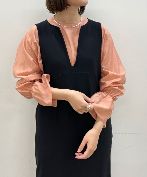 Omekashi（オメカシ）の「シアーギャザースリーブブラウス（シャツ 