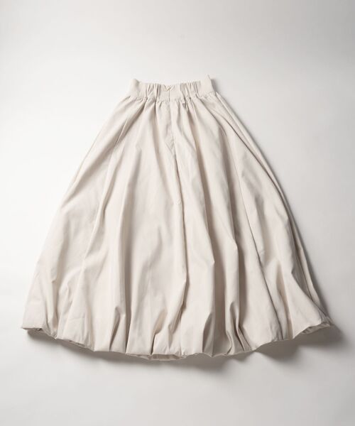 Kari & lili（カウリアンドリィリィ）の「balloon skirt（スカート・レディース・オフホワイト/ブラック/ダークブルー・FREE）」の2枚目の写真