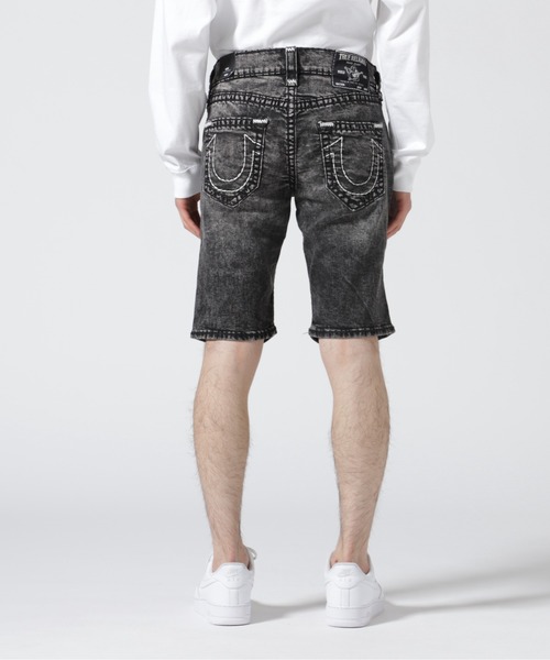 TRUE RELIGION（トゥルーレリジョン）の「True Religion Brand Jeans（トゥルーレリジョン ブランドジーンズ）RICKY SHORTS SUPER T CLEAN HEM（その他パンツ・メンズ・ブラック・30）」の8枚目の写真