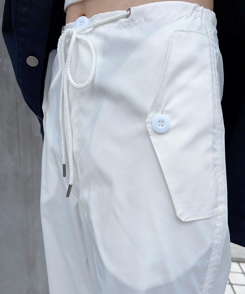 SETUP7（セットアップセブン）の「【SETUP7】ドローストリングカーゴパンツ KNF ※（カーゴパンツ・レディース・ホワイト/ダークブラウン/ベージュ/ブラック/ダークグリーン/グレー/ネイビー・S/M/L）」の8枚目の写真