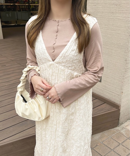 apres jour(アプレジュール)の「メローインナー【ZOZOTOWN限定アイテム】(Tシャツ/カットソー・レディース・グリーン/モカ/アイボリー・X-LARGE/フリー)」の16枚目の写真