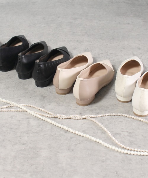Parade(パレード)の「【極ふわっ】異素材切り替えトゥキャップパンプス 22089【Parade】(パンプス・レディース・ブラック系その他/アイボリー/ピンクベージュ/ブラック・23.5cm/24.0cm/25.5cm/22.0cm/22.5cm/23.0cm/25.0cm/24.5cm)」の19枚目の写真