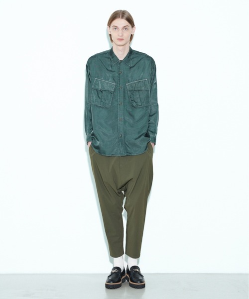 ZUCCa（ズッカ）の「キュプラサテン / シャツ / (O)（シャツ/ブラウス・メンズ・ブルー/グリーン/ネイビー・X-SMALL/M size）」の9枚目の写真