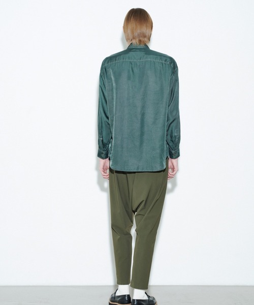 ZUCCa（ズッカ）の「キュプラサテン / シャツ / (O)（シャツ/ブラウス・メンズ・ブルー/グリーン/ネイビー・X-SMALL/M size）」の11枚目の写真