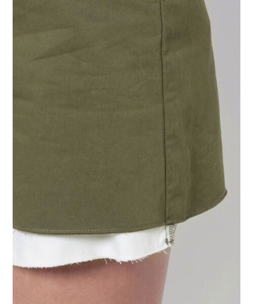 EVRIS(エヴリス)の「ポケットデザインローウエストスカート(スカート・レディース・カーキ/ブラック・SMALL/MEDIUM)」の8枚目の写真