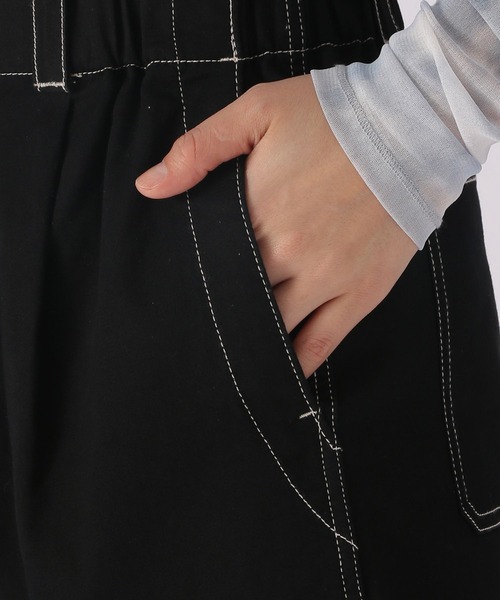 niko and...（ニコアンド）の「ストレッチテーパードパンツ（その他パンツ・レディース・ネイビー/ベージュ/ブラック/カーキ/オフホワイト/ブルー/ブラック系その他/オリーブ/ブラック×グレー/インディゴブルー/ブラウン・LARGE/MEDIUM）」の20枚目の写真