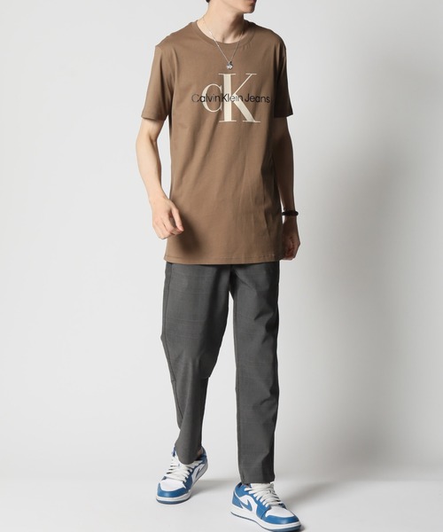 Calvin Klein Jeans（カルヴァンクラインジーンズ）の「Calvin Klein Jeans/ カルバンクラインジーンズ SEASONAL MONOLOGO TEE（Tシャツ/カットソー・メンズ・ブルー/オレンジ/チャコール/ライトグレー・L/XL/M）」の6枚目の写真