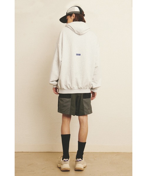 LIBERE(リベーレ)の「LIBERE リベーレ / CHEEKY HOODIE チーキービッグシルエットフーディー パーカー / 231225-231226(パーカー・メンズ・グレー/ネイビー・SMALL/MEDIUM/LARGE)」の15枚目の写真