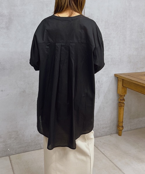 un dix cors(アンディコール)の「コットンタックスリーブブラウス(シャツ/ブラウス・レディース・グリーン/オフホワイト/ブラック・FREE)」の18枚目の写真