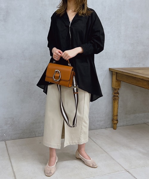 un dix cors(アンディコール)の「コットンタックスリーブブラウス(シャツ/ブラウス・レディース・グリーン/オフホワイト/ブラック・FREE)」の19枚目の写真