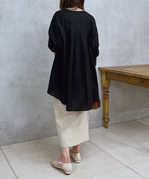 un dix cors(アンディコール)の「コットンタックスリーブブラウス(シャツ/ブラウス・レディース・グリーン/オフホワイト/ブラック・FREE)」の21枚目の写真