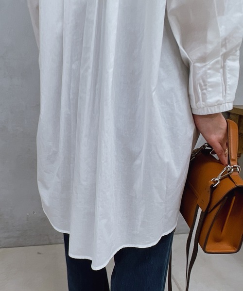 un dix cors(アンディコール)の「コットンタックスリーブブラウス(シャツ/ブラウス・レディース・グリーン/オフホワイト/ブラック・FREE)」の11枚目の写真