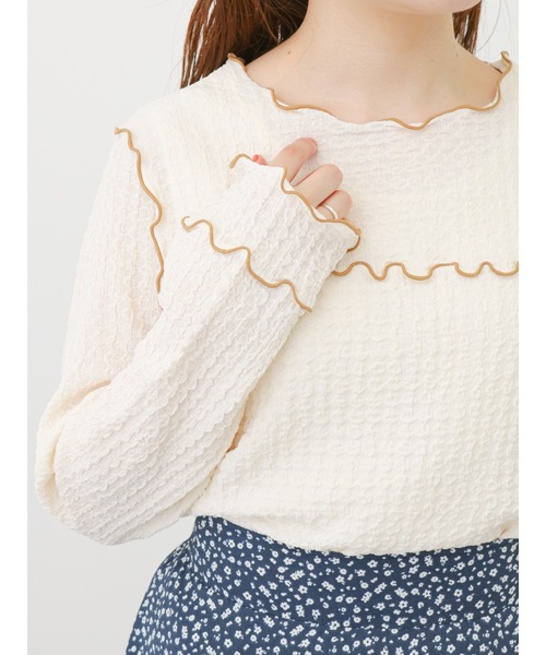 ehka sopo(エヘカソポ)の「メローカットソー(Tシャツ/カットソー・レディース・キナリ/ブラック/サックスブルー・フリ-)」の1枚目の写真