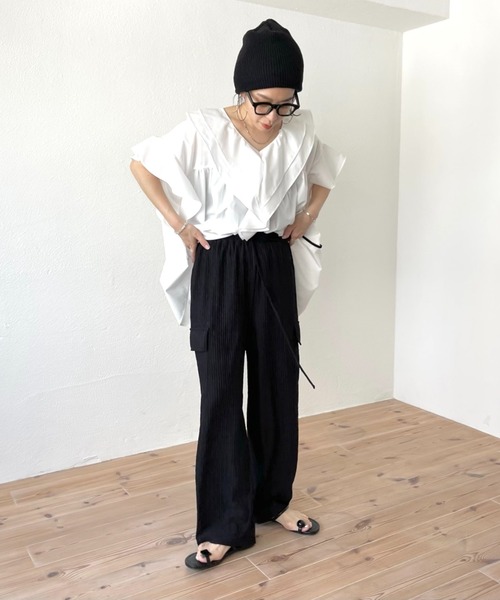 wee9s(ウィークス)の「loose fit slab cargo pants / ウエストゴムルーズフィットカーゴパンツ(カーゴパンツ・レディース・ブラック/グリーン・FREE)」の19枚目の写真