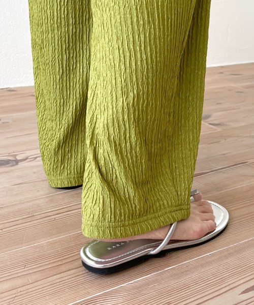 wee9s(ウィークス)の「loose fit slab cargo pants / ウエストゴムルーズフィットカーゴパンツ(カーゴパンツ・レディース・ブラック/グリーン・FREE)」の14枚目の写真