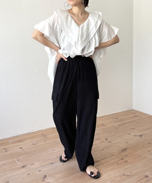 wee9s(ウィークス)の「loose fit slab cargo pants / ウエストゴムルーズフィットカーゴパンツ(カーゴパンツ・レディース・ブラック/グリーン・FREE)」の20枚目の写真