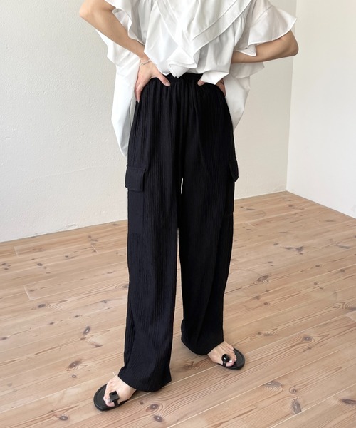 wee9s(ウィークス)の「loose fit slab cargo pants / ウエストゴムルーズフィットカーゴパンツ(カーゴパンツ・レディース・ブラック/グリーン・FREE)」の21枚目の写真