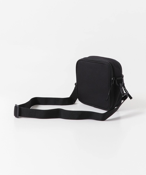 Carhartt(カーハート)の「『WEB/一部店舗限定』CARHARTT ESSENTIAL BAG S(ショルダーバッグ・メンズ・ブラック・ONE)」の8枚目の写真