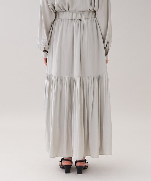 GALLEST（ギャレスト）の「サテンワッシャーティアードスカート【ウォッシャブル】（スカート・レディース・チャコールグレー/ライトグレー・05/13/36/38/40）」の6枚目の写真