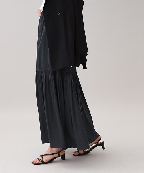 GALLEST（ギャレスト）の「サテンワッシャーティアードスカート【ウォッシャブル】（スカート・レディース・チャコールグレー/ライトグレー・05/13/36/38/40）」の12枚目の写真