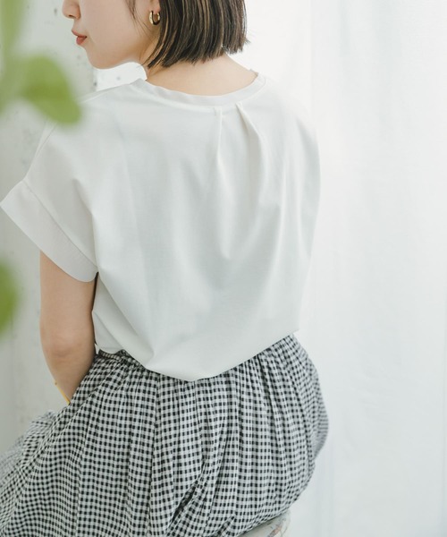 ITEMS URBANRESEARCH（アイテムズ アーバンリサーチ）の「バックタックフレンチプルオーバー（Tシャツ/カットソー・レディース・ブラック/ホワイト/カーキ/キャメル・FREE）」の2枚目の写真