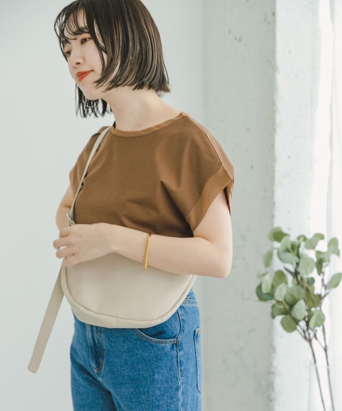 ITEMS URBANRESEARCH（アイテムズ アーバンリサーチ）の「バックタックフレンチプルオーバー（Tシャツ/カットソー・レディース・ブラック/ホワイト/カーキ/キャメル・FREE）」の13枚目の写真