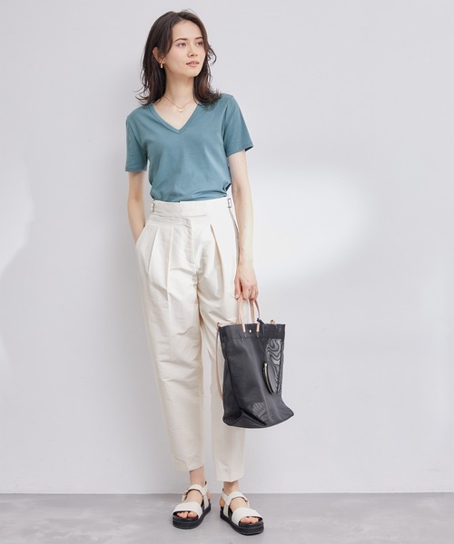 ROPE'(ロペ)の「【PETIT BATEAU(プチバトー)×ROPE'】VネックTEE(Tシャツ/カットソー・レディース・ブラック/ホワイト/ホワイト系その他2/オリーブ/ブルー系その他4・M/S)」の6枚目の写真