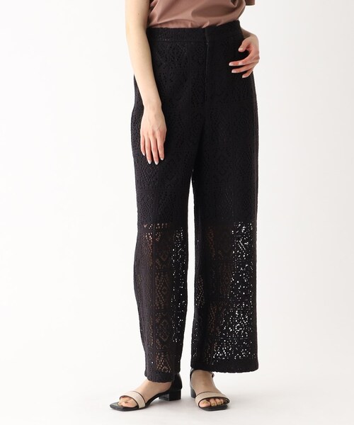 OPAQUE.CLIP(オペークドットクリップ)の「◆スクエアレースワイドイージーパンツ【イージーケア/洗濯機洗い可】(その他パンツ・レディース・オフホワイト/ブラック・36/38/40)」の11枚目の写真