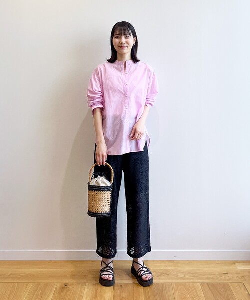 OPAQUE.CLIP(オペークドットクリップ)の「◆スクエアレースワイドイージーパンツ【イージーケア/洗濯機洗い可】(その他パンツ・レディース・オフホワイト/ブラック・36/38/40)」の16枚目の写真