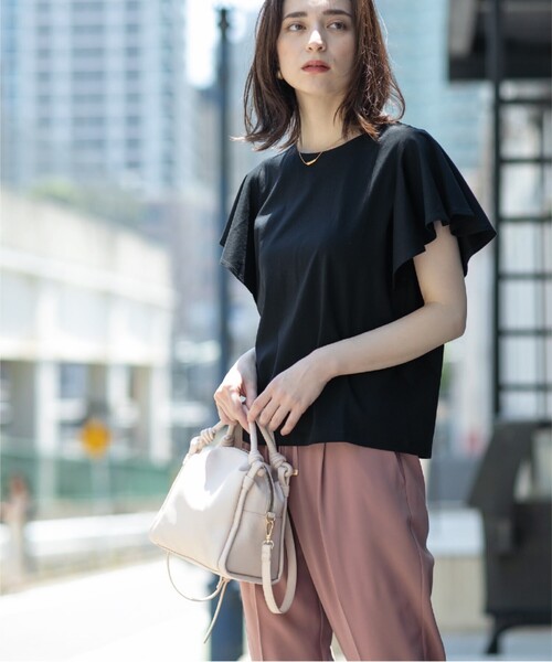 OPAQUE.CLIP（オペークドットクリップ）の「◆シルク調コットン フリルスリーブカットソー【UV/接触冷感/イージーケア/洗濯機洗い可】（Tシャツ/カットソー・レディース・ピンク系/ブラック/ブラウン系その他/ホワイト系・36/38/40/42）」の14枚目の写真