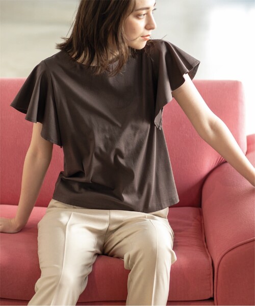 OPAQUE.CLIP（オペークドットクリップ）の「◆シルク調コットン フリルスリーブカットソー【UV/接触冷感/イージーケア/洗濯機洗い可】（Tシャツ/カットソー・レディース・ピンク系/ブラック/ブラウン系その他/ホワイト系・36/38/40/42）」の20枚目の写真