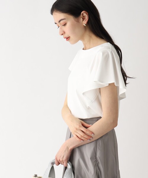 OPAQUE.CLIP（オペークドットクリップ）の「◆シルク調コットン フリルスリーブカットソー【UV/接触冷感/イージーケア/洗濯機洗い可】（Tシャツ/カットソー・レディース・ピンク系/ブラック/ブラウン系その他/ホワイト系・36/38/40/42）」の21枚目の写真
