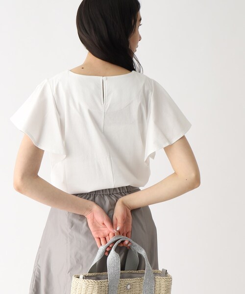 OPAQUE.CLIP（オペークドットクリップ）の「◆シルク調コットン フリルスリーブカットソー【UV/接触冷感/イージーケア/洗濯機洗い可】（Tシャツ/カットソー・レディース・ピンク系/ブラック/ブラウン系その他/ホワイト系・36/38/40/42）」の8枚目の写真