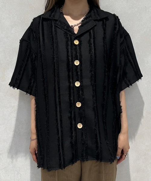 MUHET（ミュエータ）の「フリンジストライプシャツ（シャツ/ブラウス・レディース・ブラック/カーキ/ライトベージュ・MEDIUM/X-LARGE）」の7枚目の写真